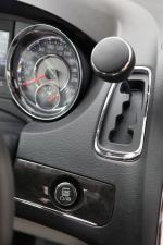 Lancia Voyager 2011 года